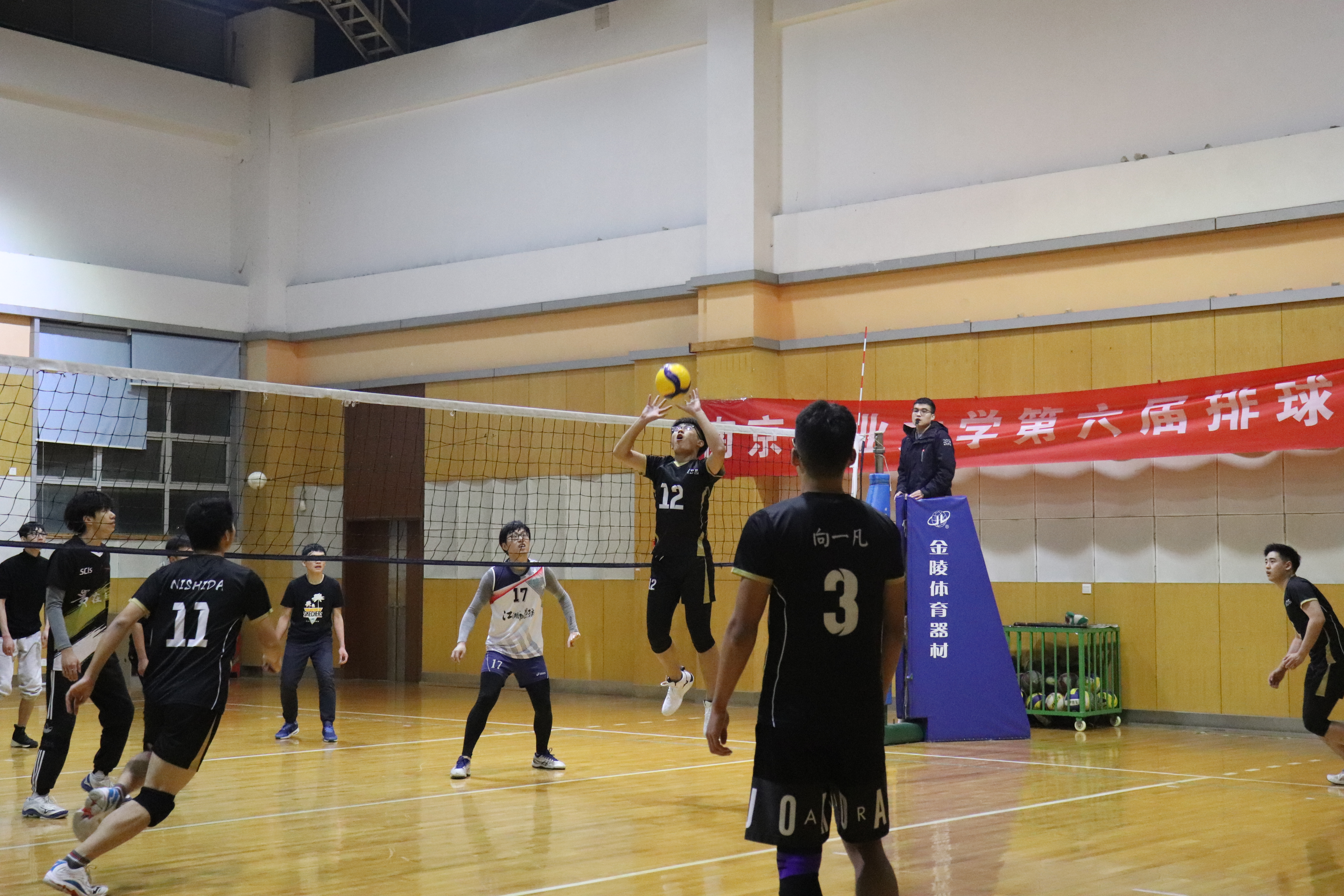 3_711043.JPG